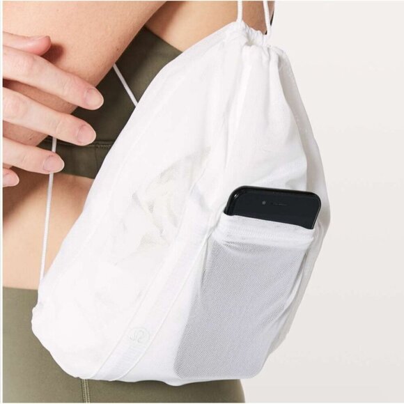 Lululemon Pack lite half zip pullover, White, Size 0-2 J171 - Picture 3 of 14